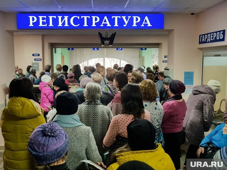Приостановка диспансеризации позволит сократить дефицит врачей и очереди (фото из архива)