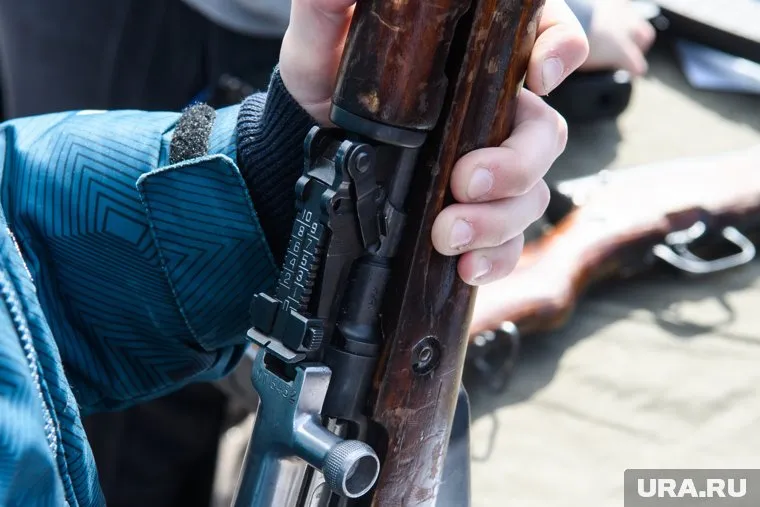 Националисты открыли огонь в районе гумкоридора для выхода мирных жителей из Мариуполя