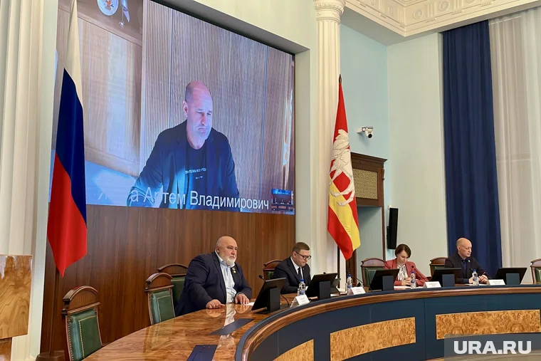 Артем Жога выступил на пленарном заседании по поддержке ветеранов спецоперации