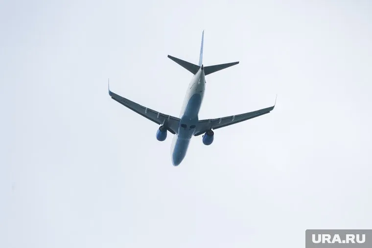 Из-за резкого ухудшения здоровья пассажира, самолет экстренно приземлился в Каире