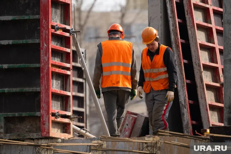 Бетонщикам в среднем готовы платить 132,9 тысяч рублей
