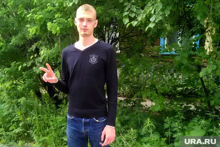 У горожан слишком много вопросов к силовикам из-за смерти Димы Рудакова (на фото)