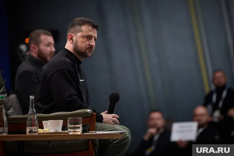 Киев не атаковал Кремль беспилотниками, заявил Владимир Зеленский