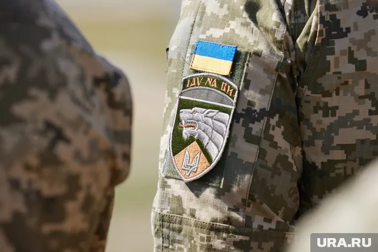 Украинские военные обстреляли Донбасс