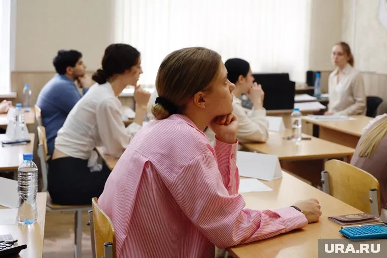 Большинство выпускников сдавали биологию