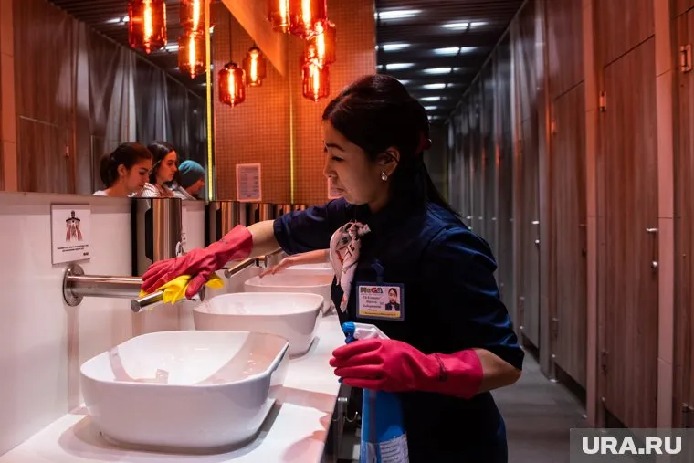 Самый высокий риск заражения — в общественных туалетах