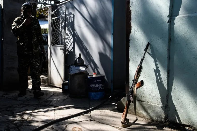 Деревня Кармир Шука после обстрела ВС Азербайджана. Нагорный Карабах