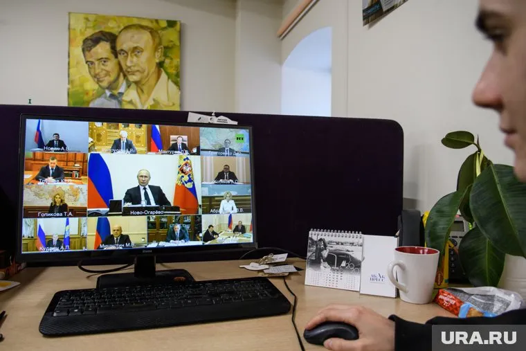 Ограничения по коронавирусу могут снять в мае