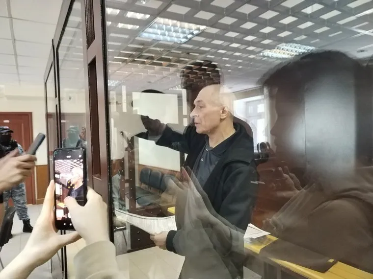 Юрий Чекин продолжает настаивать на том, что невиновен в организации заказных убийств