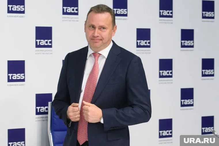 Для беседы о грядущем юбилее Тагила Пинаев почему-то выбрал Екатеринбург