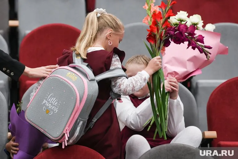 Боец СВО пожелал ребятам учить историю