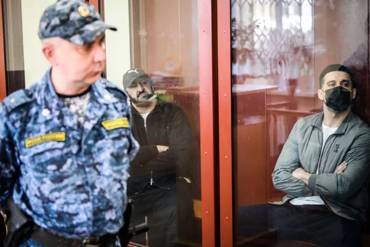 Оглашение приговора Рази Халилову и Гусейну Аллахвердиеву в Ленинском районном суде. Екатеринбург