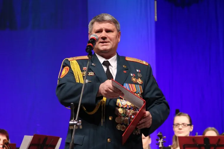 Торжественное 23 февраляКурган