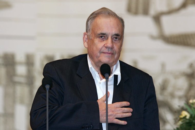 Мечтал стать моряком, боролся с критикой и отказывался от «Карнавальной ночи»: как жил Эльдар Рязанов