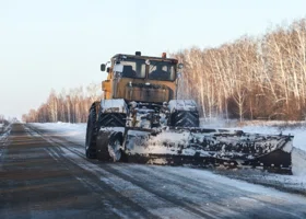 На трассе «Иртыш» в Курганской области ограничили движение из-за гололеда