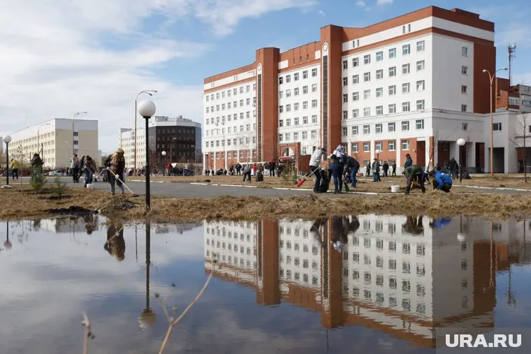 «Начальник госпиталя на месте» — заверяют власти