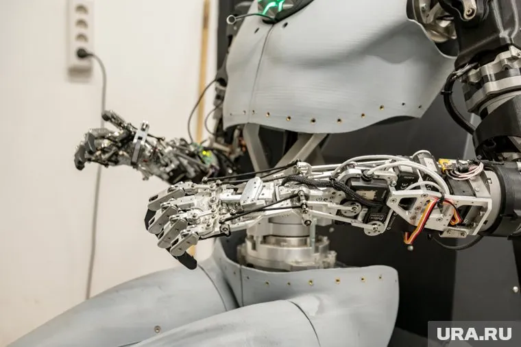 ТИМ был не так похож на человека, как современные роботы