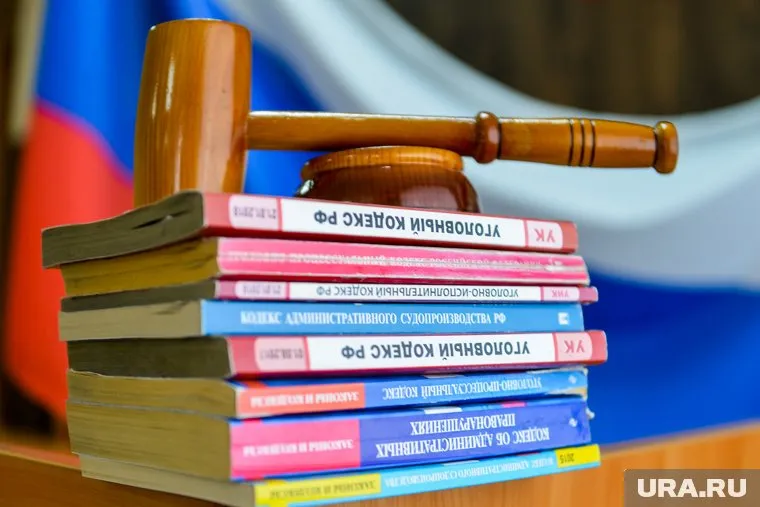 Челябинца приговорили к двум годам колонии за интимные фото и видео в соцсетях