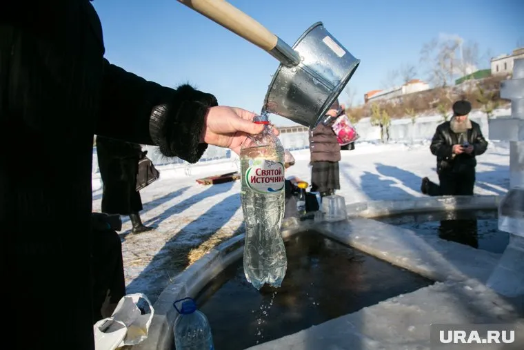 Крещенская вода в Мегионе была темного цвета и со странным запахом