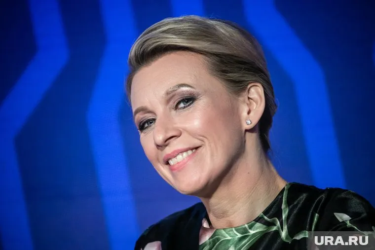 Мария Захарова представила песню в свой день рождения