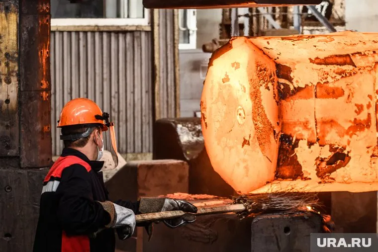 Пермские заводы из-за новый санкций не встанут, уверен экономист