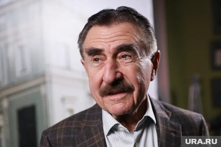 Представитель Леонида Каневского опровергла информацию о раке у актера