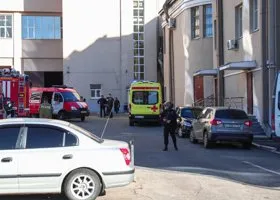 СК показал кадры из горевшего театра в центре Екатеринбурга