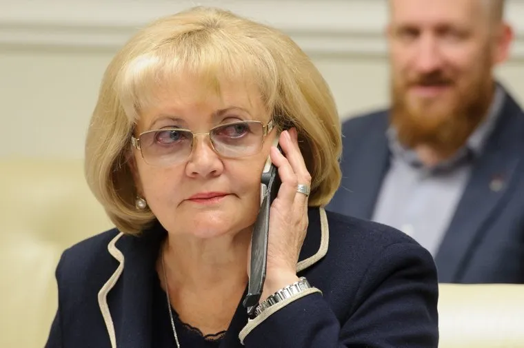 Заседание Совета руководителей законодательных органов госвласти РФ в УрФО в полпредстве. Екатеринбург, бабушкина людмила