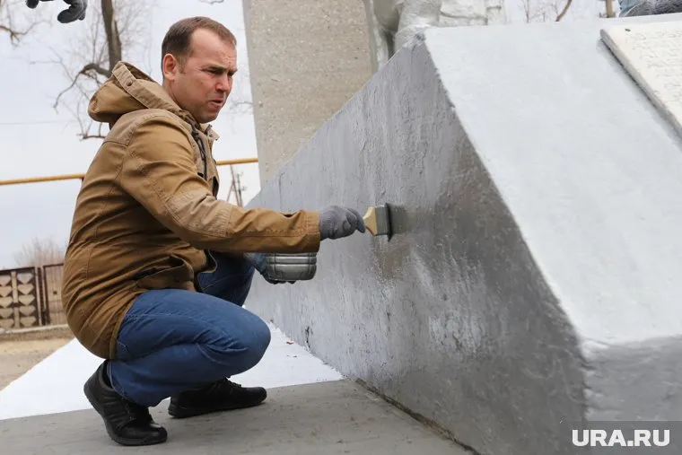 Вадим Шумков: «Могу покрасить любую батарею, любое окно, любую дверь»