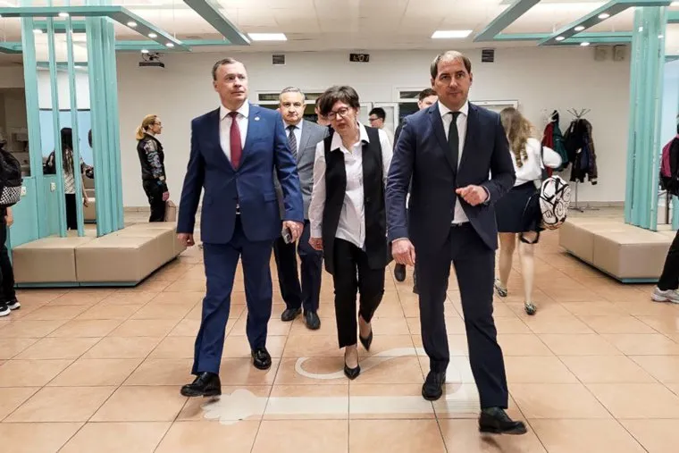 Алексей Орлов в школе. Екатеринбург