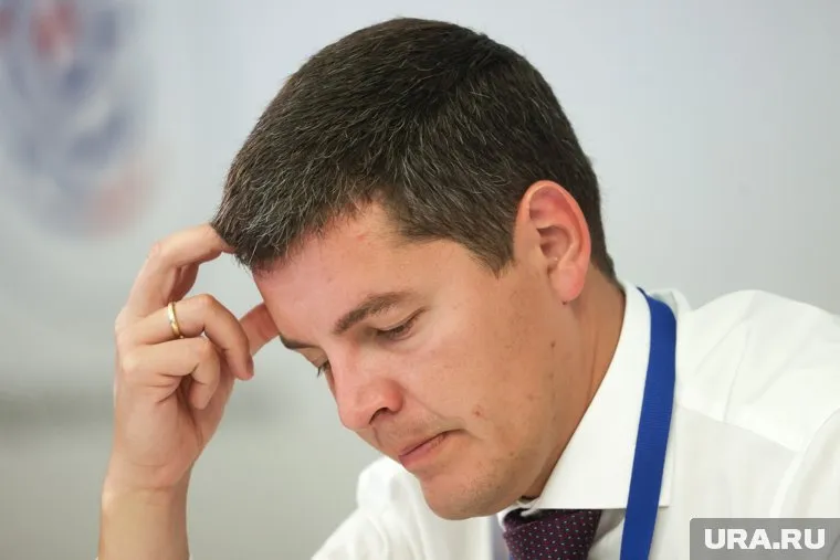 Губернатор ЯНАО ждет прорывных идей от кураторов молодежной политики