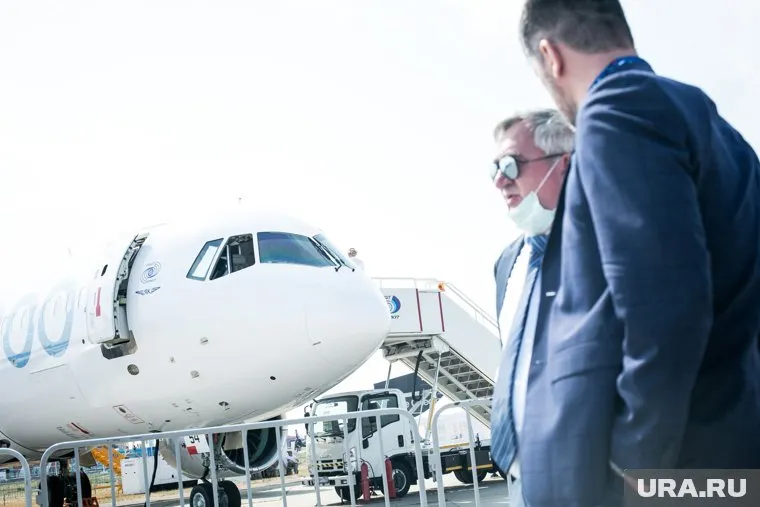 Ограничения касаются аэропортов Мурманска и Апатит