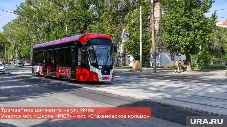 На всем участке реконструкции установили новые остановочные комплексы