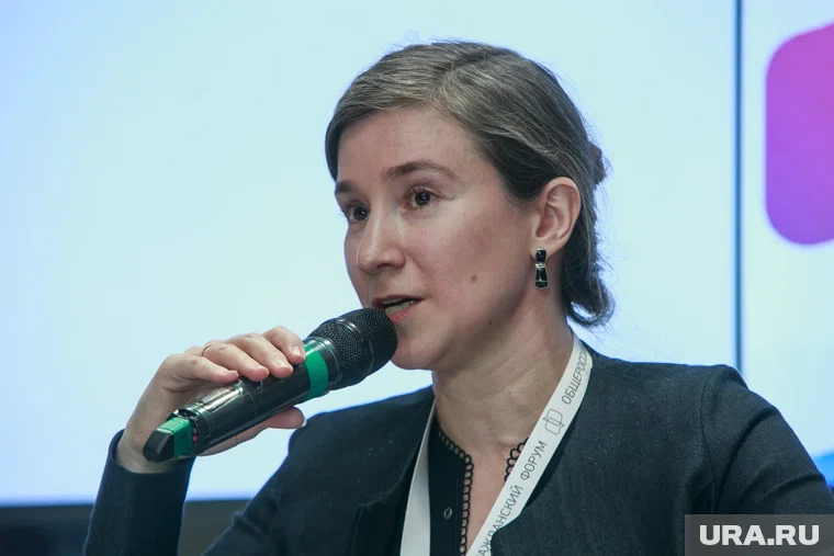 Екатерина Шульман* известна как политический аналитик, она регулярно комментирует внутреннюю политику России