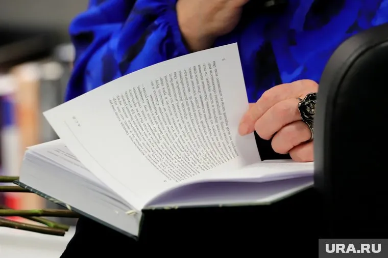 Роберт Гараев напишет книгу о женских бандах