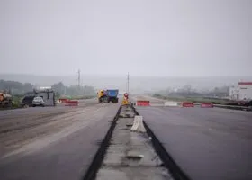 Кухарук анонсировал начало проектирования дороги из ХМАО в Свердловскую область