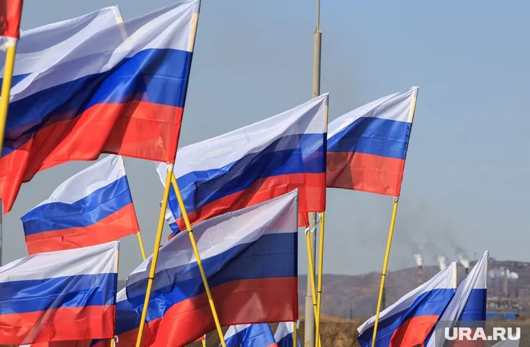 Свердловских детей будут мотивировать на саморазвитие и патриотизм