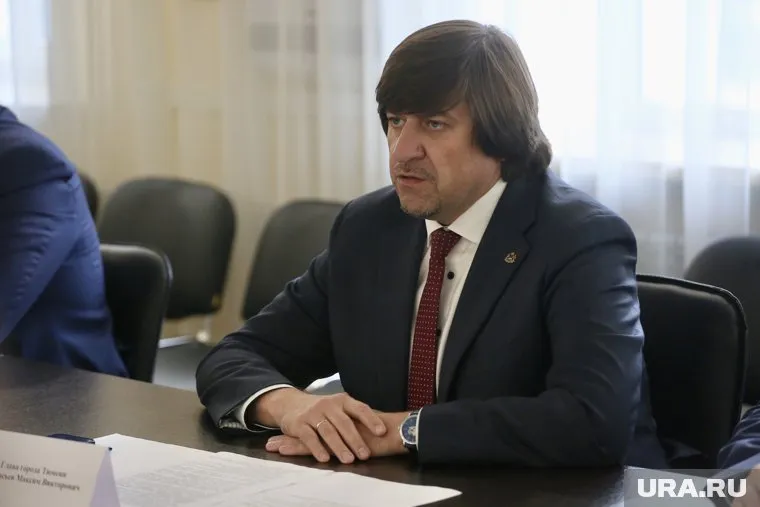 Глава Тюмени предложил комплекс мер для выхода из кадрового кризиса