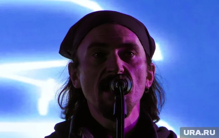 Игорь Тальков выступил с антиправительственными лозунгами