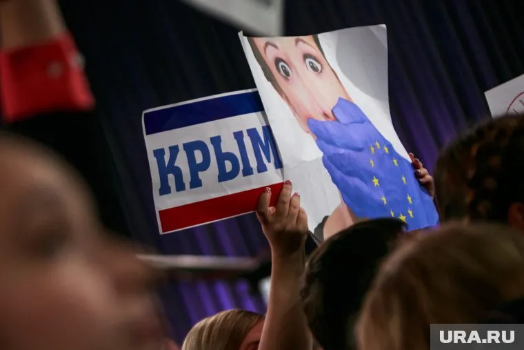 Тема принадлежности Крыма уже закрыта и не должна больше обсуждаться, считает Владимир Джабаров