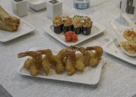 В Челябинске подешевело кафе с азиатской кухней, которое продается в центре