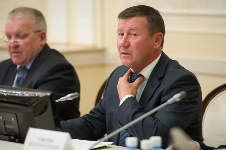 Президиум в резиденции губернатора по строительству жилья для сирот. Екатеринбург