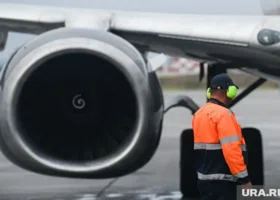 Задержки и отмены рейсов 25 октября: что происходит в российских аэропортах 