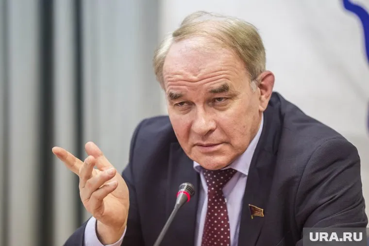 Вячеслав Тетекин хочет переизбраться, но шансы невысоки