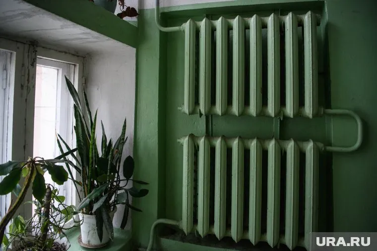 Вопрос о пересчете платежей за ЖКУ пока остается открытым, но россиянам могут пересчитать платежи за отопление