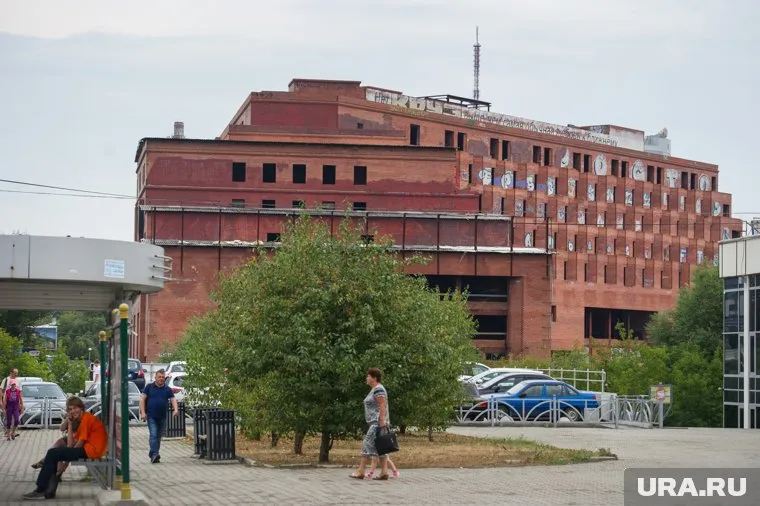 В сентября могут появиться первые проекты торгово-офисного центра