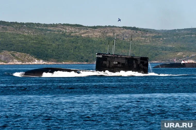 Пожар на борту подлодки начался из-за короткого замыкания