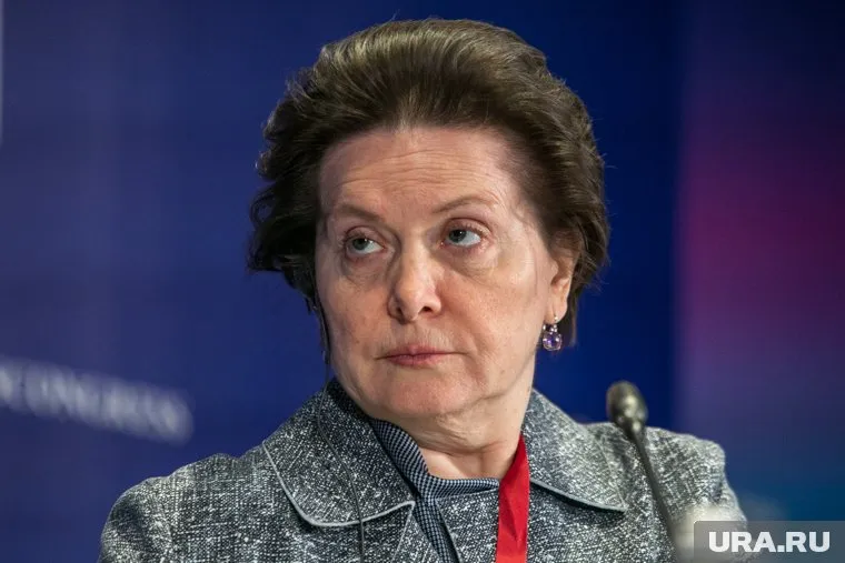 Дизайнер прокомментировал речь Натальи Комаровой