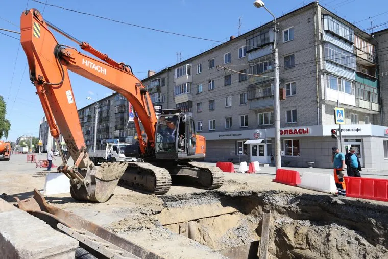 Ремонтные дорожные работы. Курган