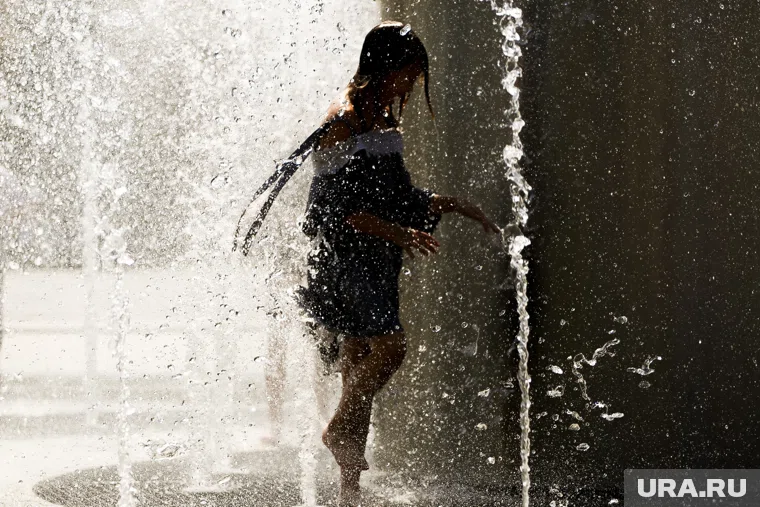 Новый фонтан с подсветкой будет работать в Катайске Курганской области